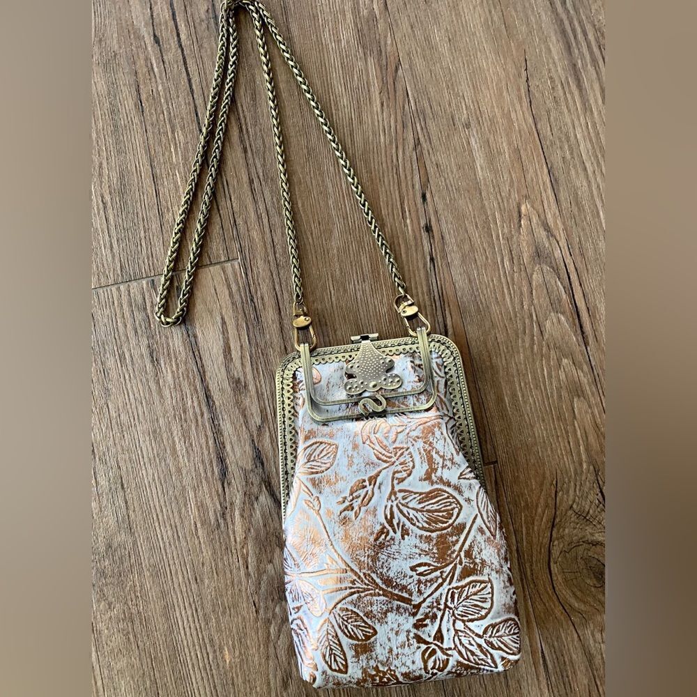 Floral Embossed Cowhide Leather Handmade Push-lock Phone Case/Pouch/Crossbody - Picture 10 of 13